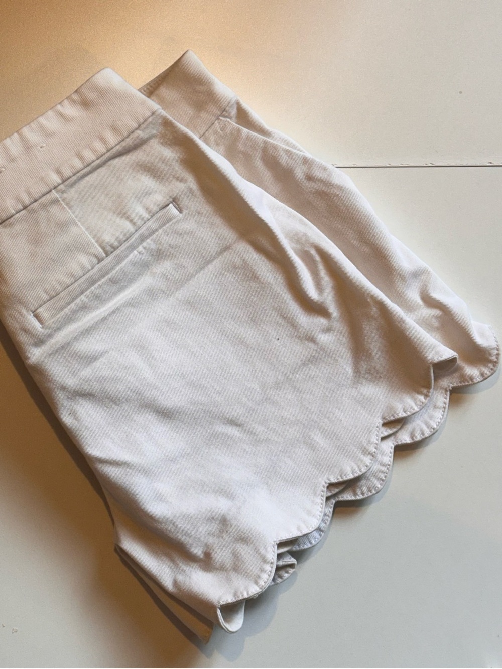 White Scallop Hem Shorts
